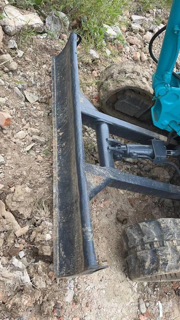 Komatsu U35 Miniekskavaatorid < 7 t