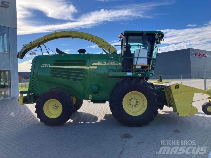 John Deere 7300 Silokombainid