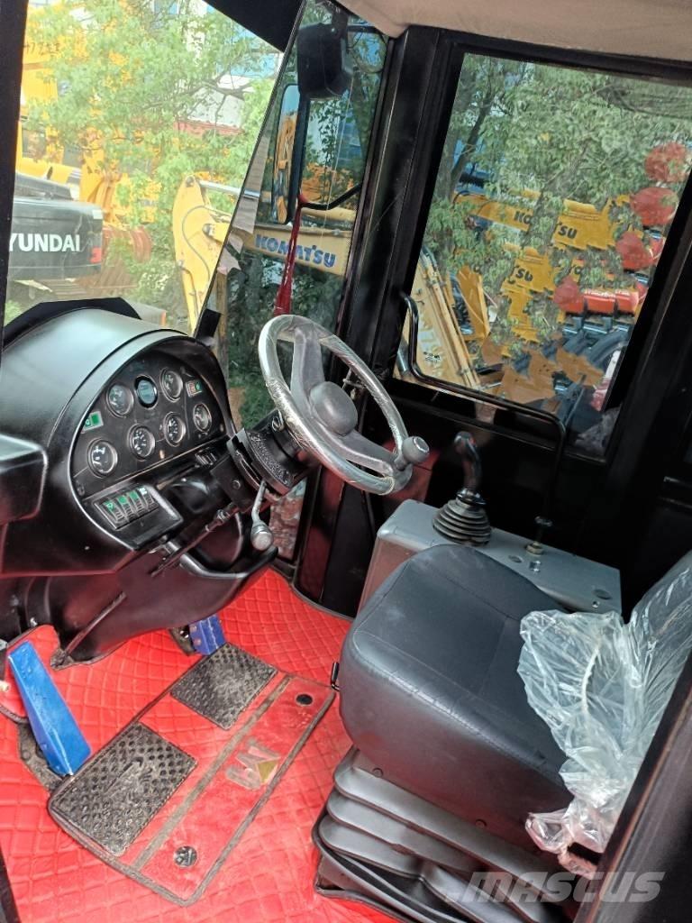 CAT 950 H Rataslaadurid