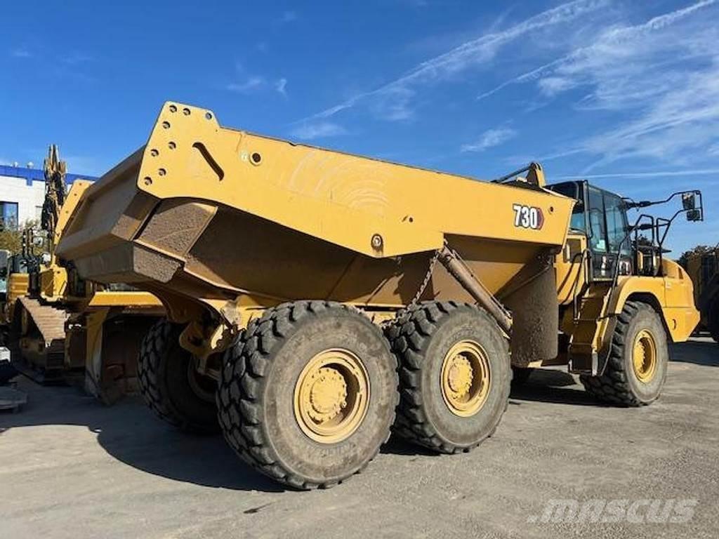 CAT 730 Liigendraamiga pinnaseveokid