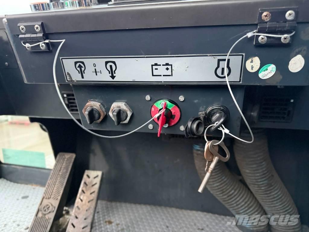 Bomag BW24R Pneumorehvidega rullid