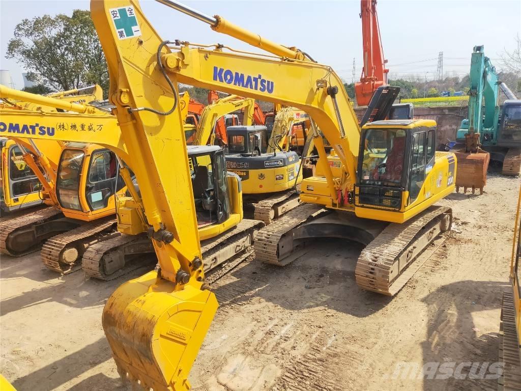 Komatsu PC 200-7 Roomikekskavaatorid