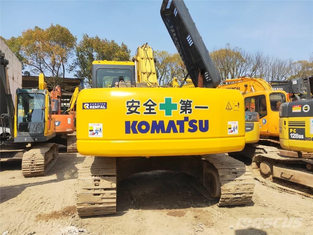 Komatsu PC 200-7 Roomikekskavaatorid