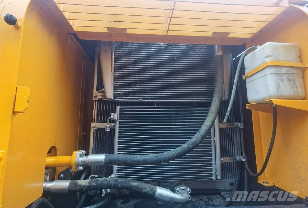 Hyundai R305LC-9S Roomikekskavaatorid