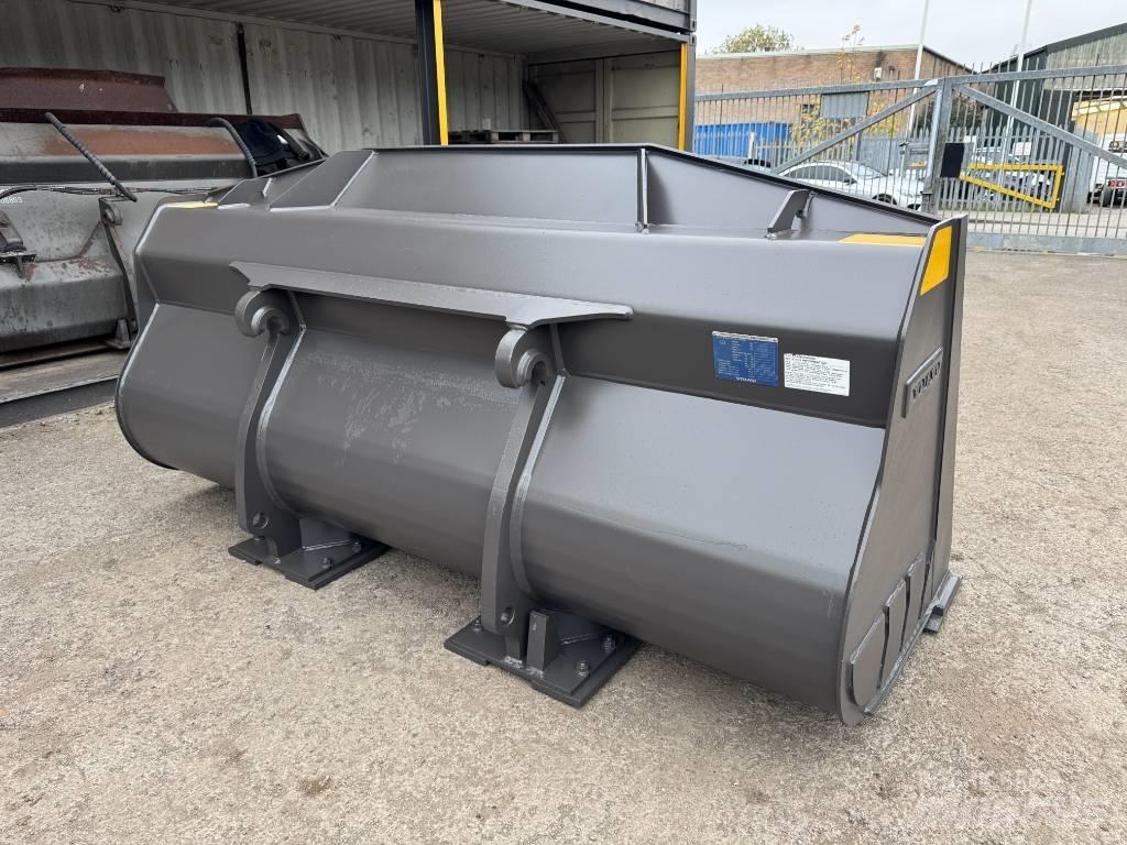 Volvo 2.6m GP Bucket Kopad