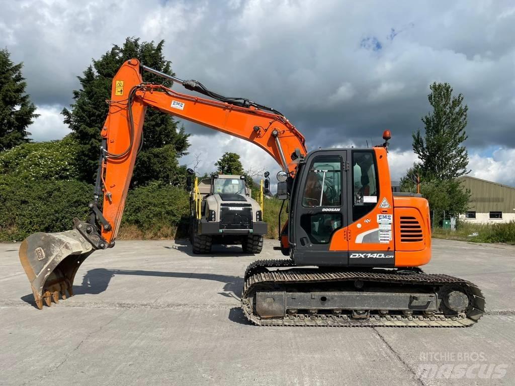 Doosan DX 140 LCR Roomikekskavaatorid