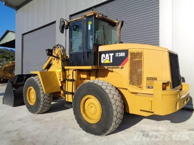 CAT IT 38 H Rataslaadurid