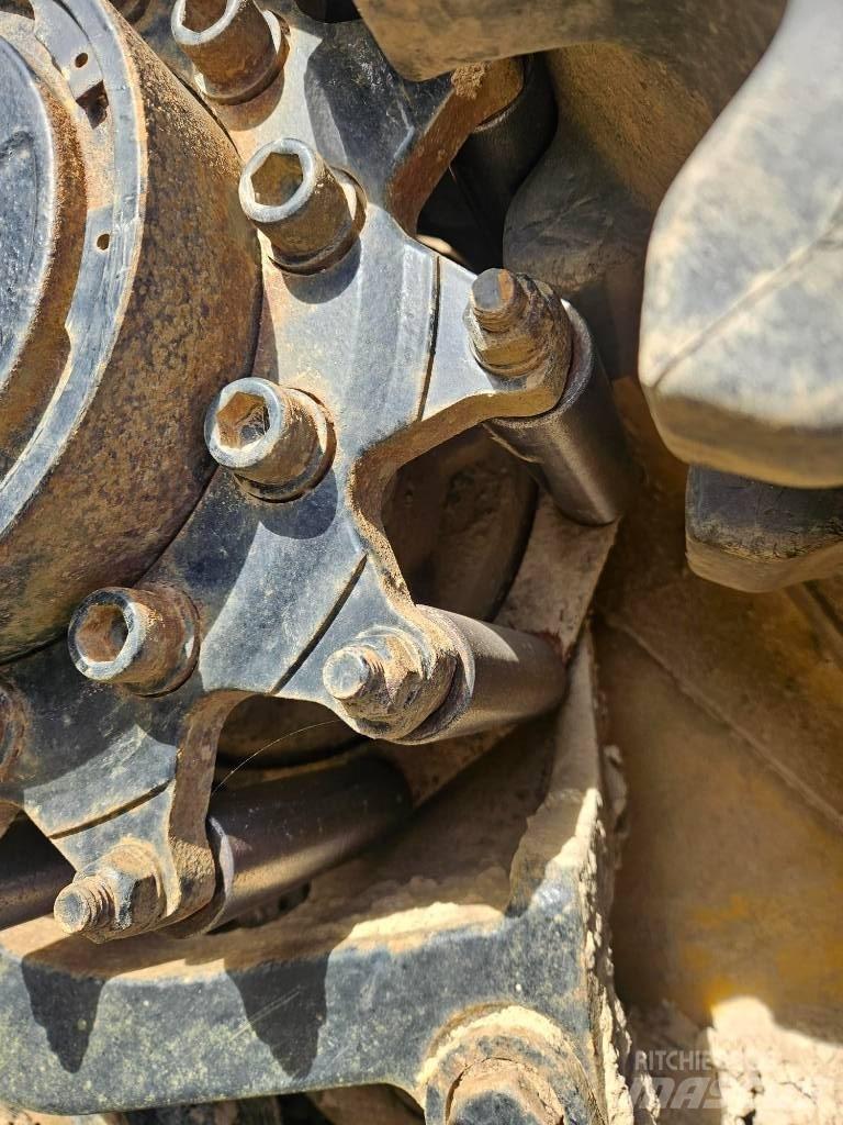 CAT 257 B 3 Kompaktlaadurid