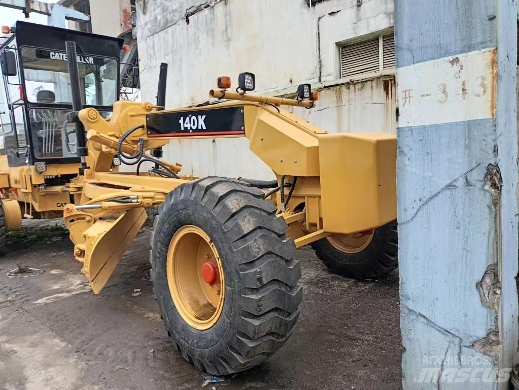 CAT 140 H Greiderid