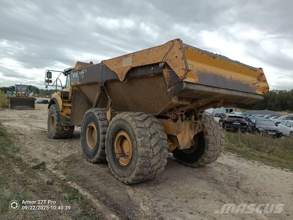 Volvo A 30 F Liigendraamiga pinnaseveokid