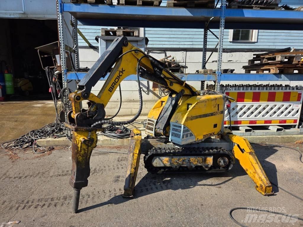 Brokk 160 Lammutusekskavaatorid