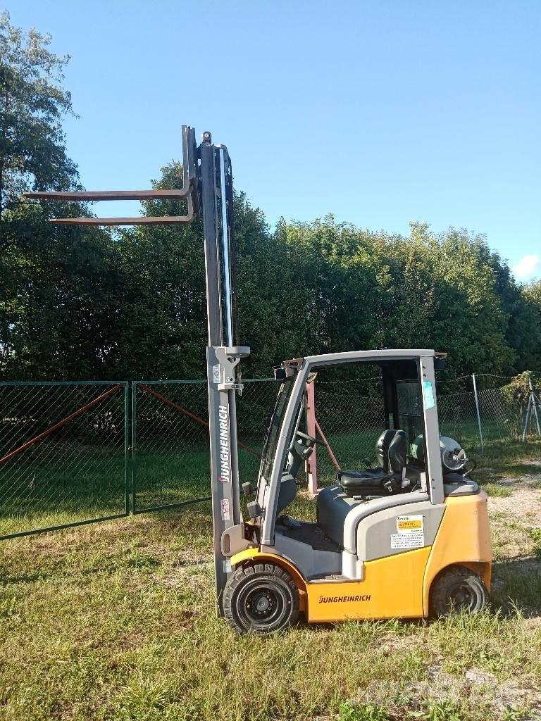 Jungheinrich TFG 320 Gaasitõstukid