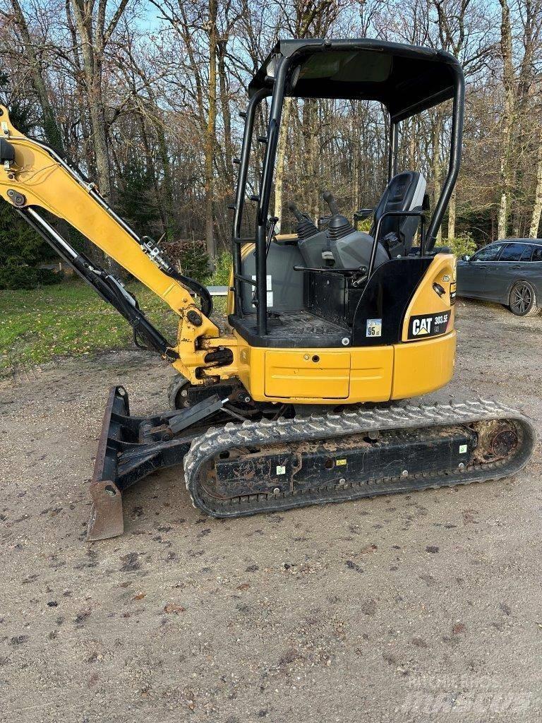CAT 303.5 E CR Miniekskavaatorid < 7 t