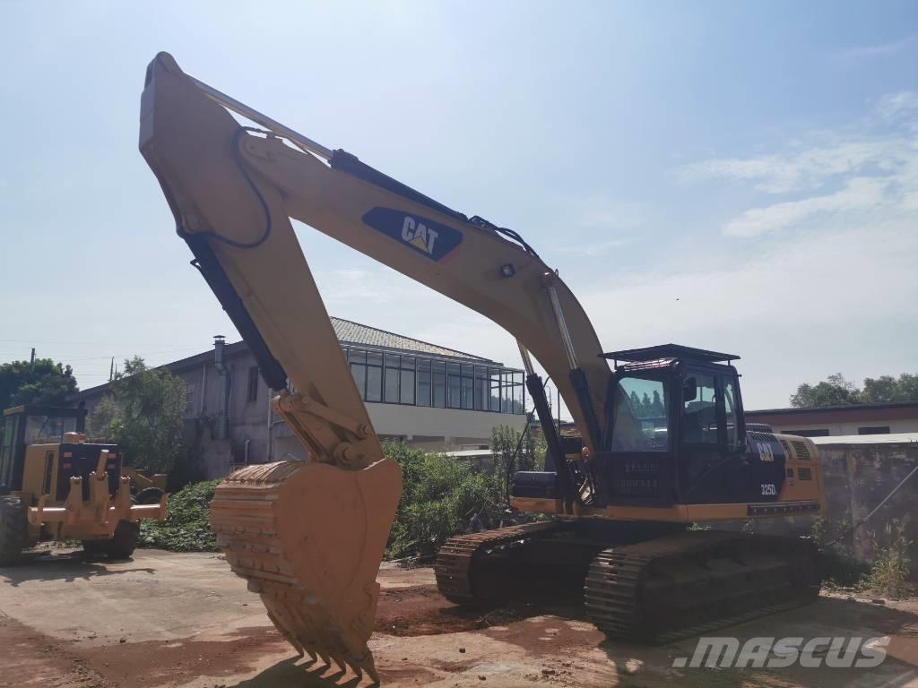 CAT 325DL Roomikekskavaatorid