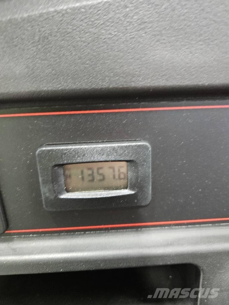 Toro WORKMAN GTX Kommunaalteenuste traktorid