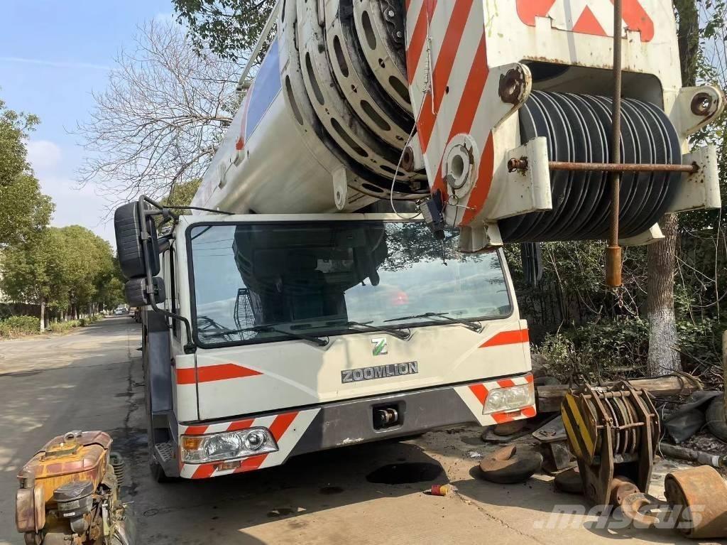 Zoomlion 350 Ton Maastikutõstukid