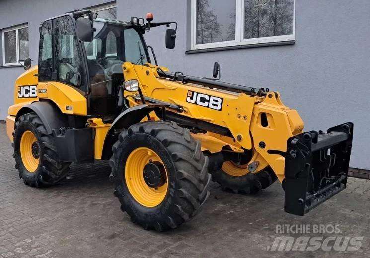 JCB TM 320 S Põllumajanduslikud teleskoopkäitlejad