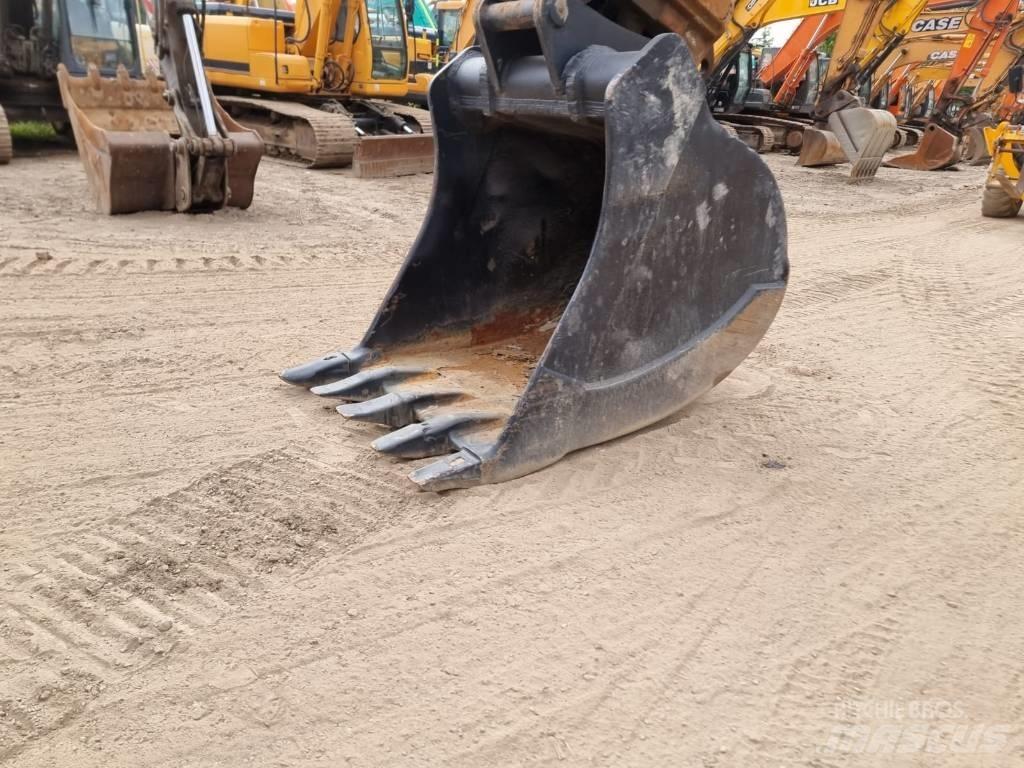 Doosan DX 380 LC Roomikekskavaatorid