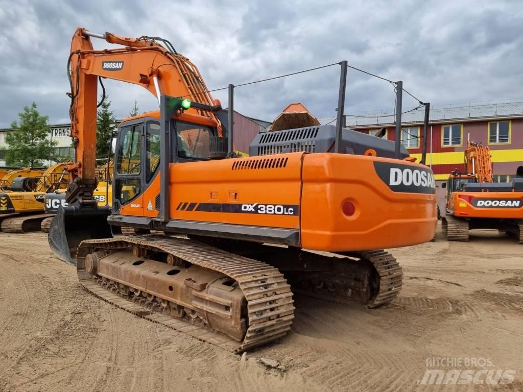 Doosan DX 380 LC Roomikekskavaatorid