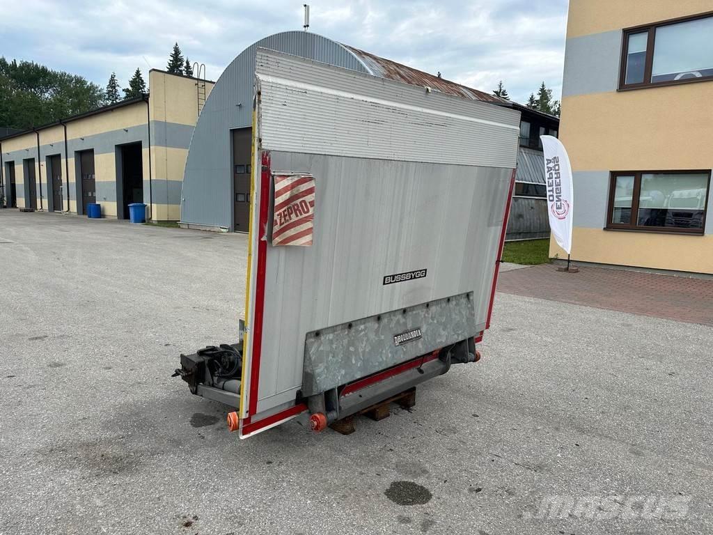 Dhollandia  Kaubatõstukid ja mööblitõstukid