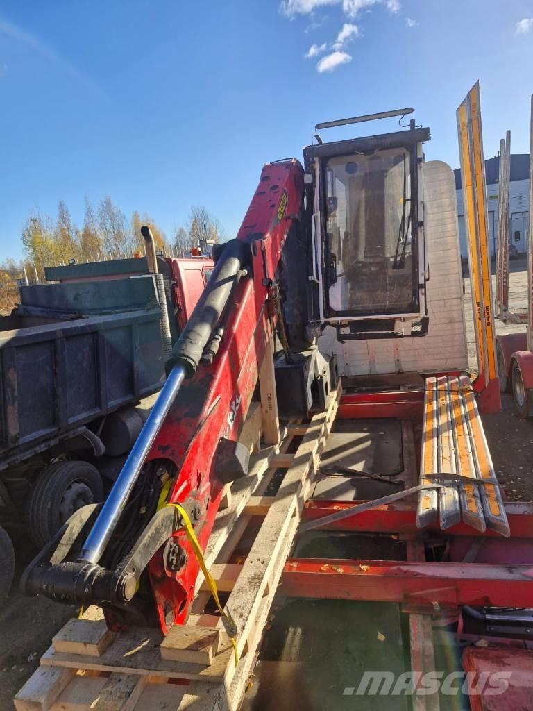 Epsilon M 12 L 97 Metsatõstukid