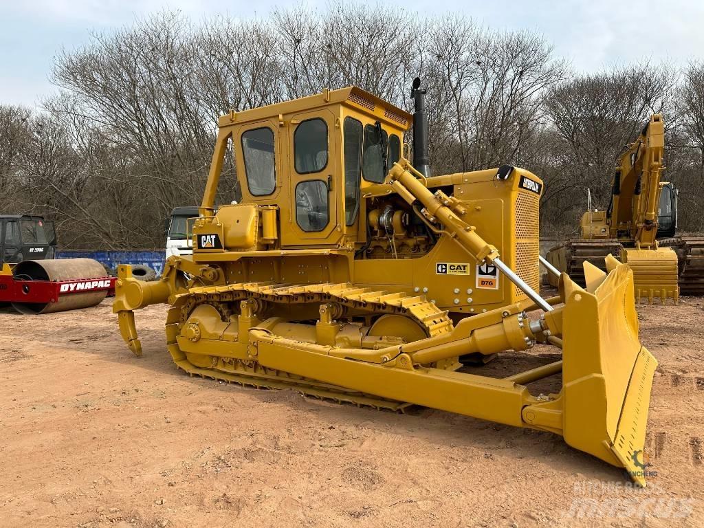 CAT D 7 G Buldooserid