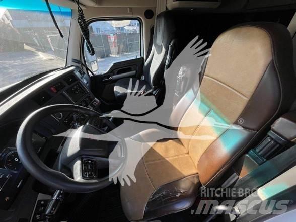 Kenworth T680 Sadulveokid