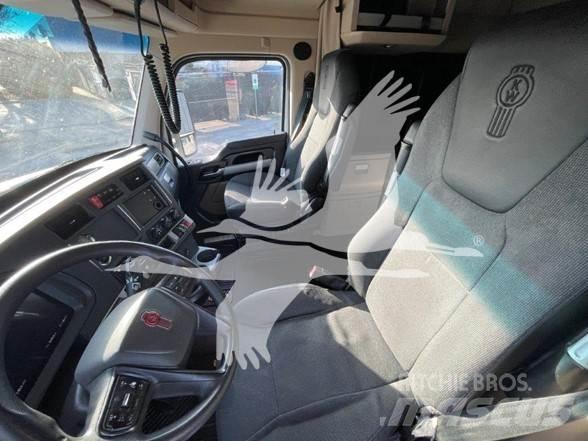 Kenworth T680 Sadulveokid