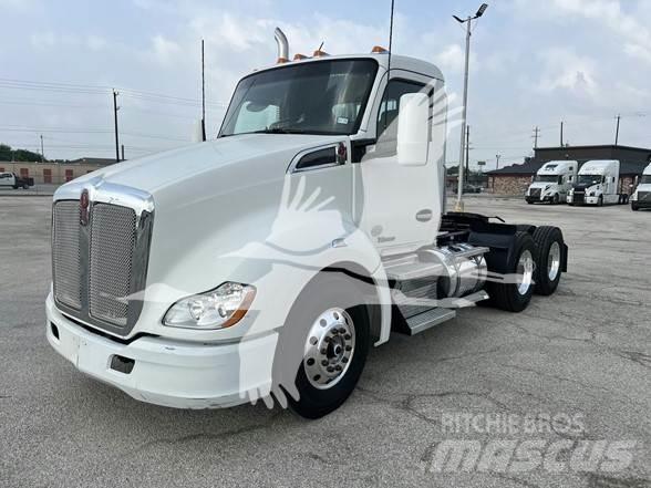 Kenworth T680 Sadulveokid