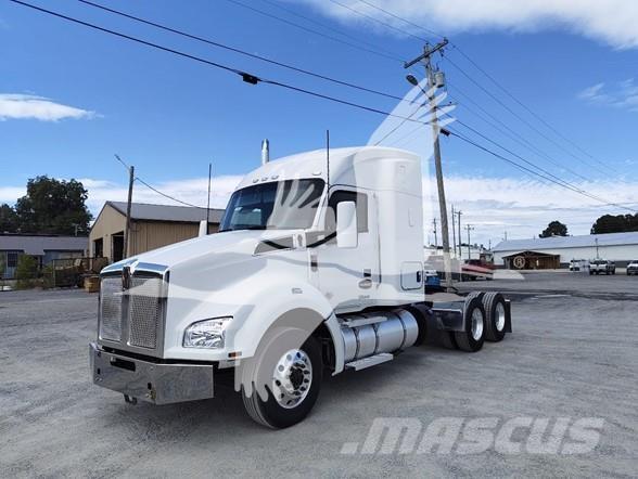 Kenworth T880 Sadulveokid