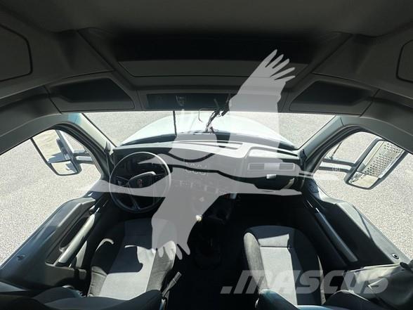 Kenworth T880 Sadulveokid