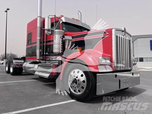 Kenworth W900 Sadulveokid