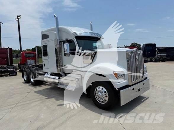 Kenworth W990 Sadulveokid