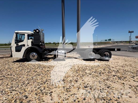 Mack LR64R Raamautod