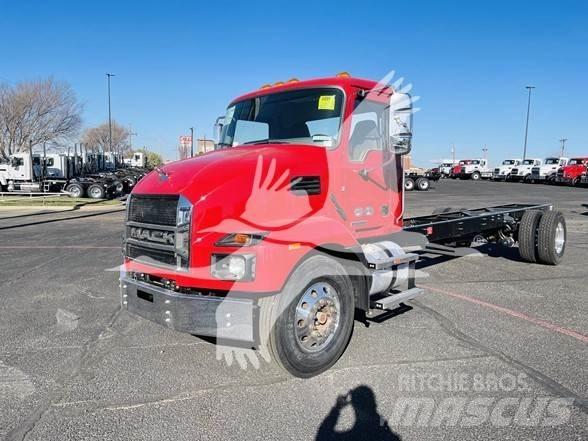 Mack MD6 Raamautod