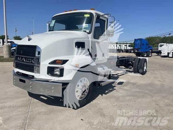 Mack MD6 Sadulveokid