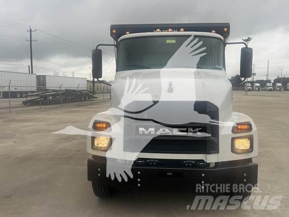 Mack MD6 Kallurid