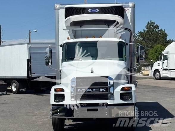 Mack MD6 Muu