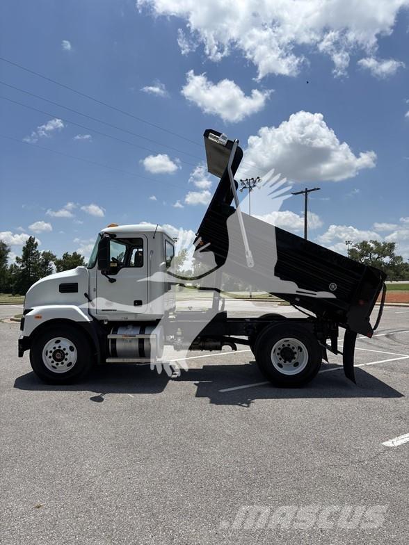 Mack MD6 Kallurid