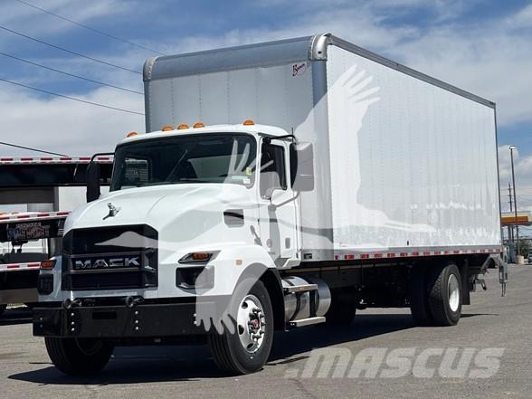 Mack MD6 Muu