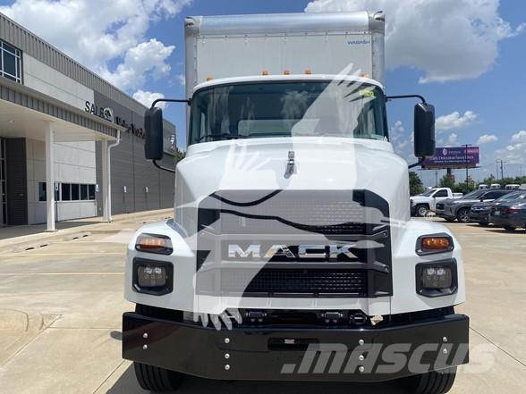 Mack MD6 Muu