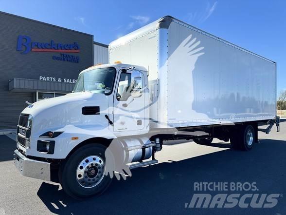 Mack MD7 Muu