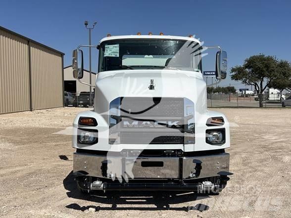 Mack MD7 Tsisternveokid