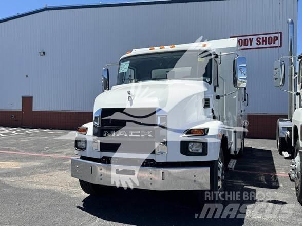 Mack MD7 Muu