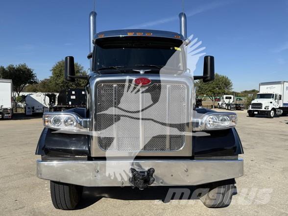 Peterbilt 567 Sadulveokid