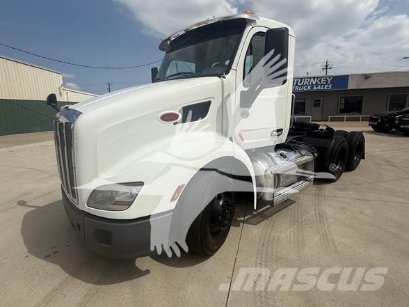 Peterbilt 579 Sadulveokid
