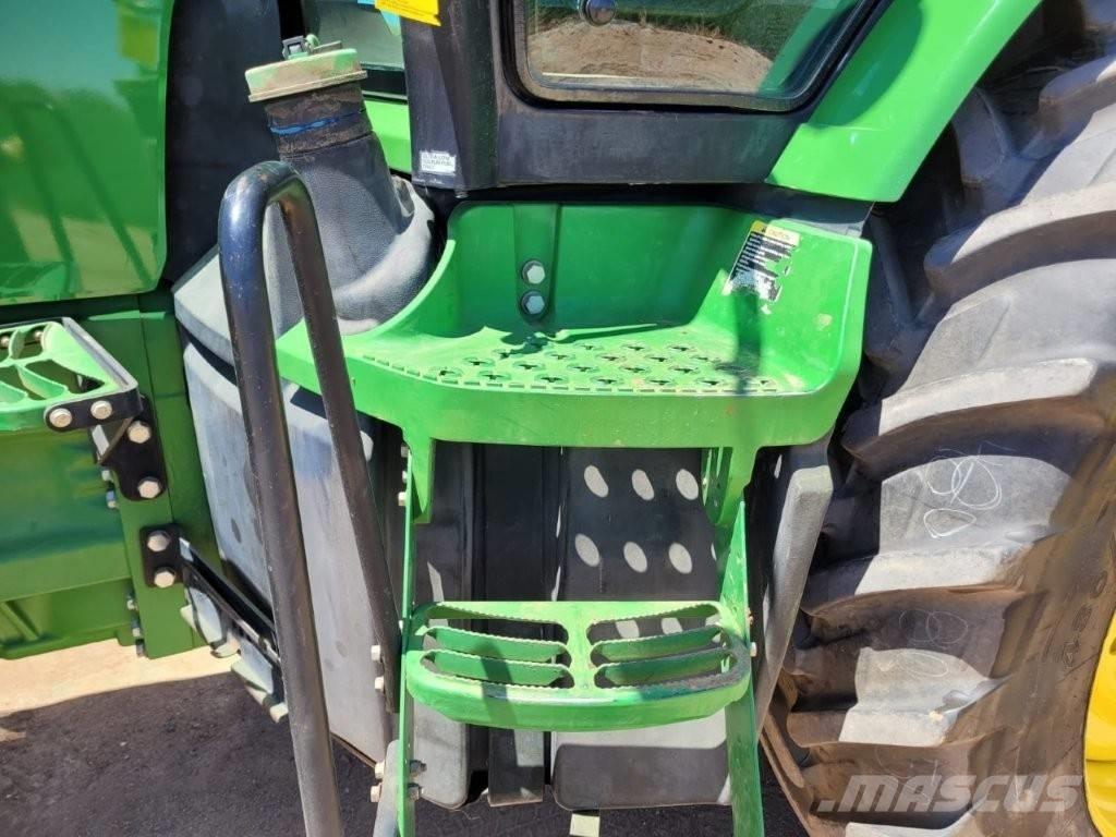 John Deere 8310 R Traktorid