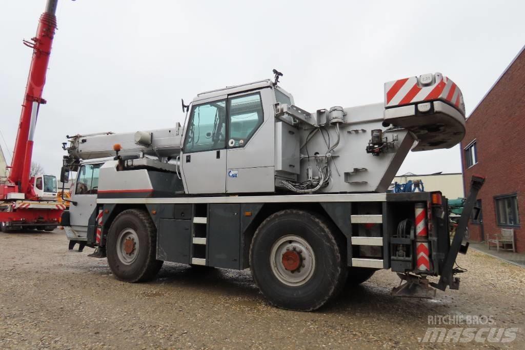 Liebherr LTM 1030/2 Maastikutõstukid