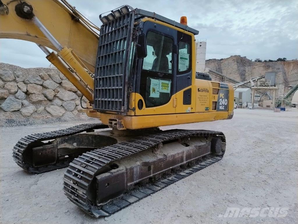 Komatsu PC 240 NLC-8 Roomikekskavaatorid