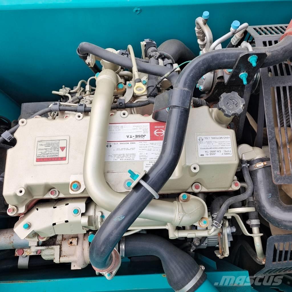 Kobelco SK 200 Roomikekskavaatorid
